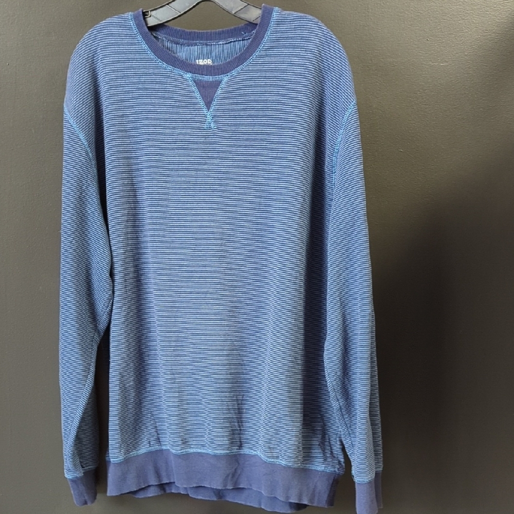 Izod Men’s Blue Crewneck Sweater | classic vintage-inspired style | soft cotton